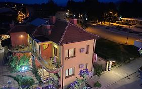 Family Hotel Kavrakovi